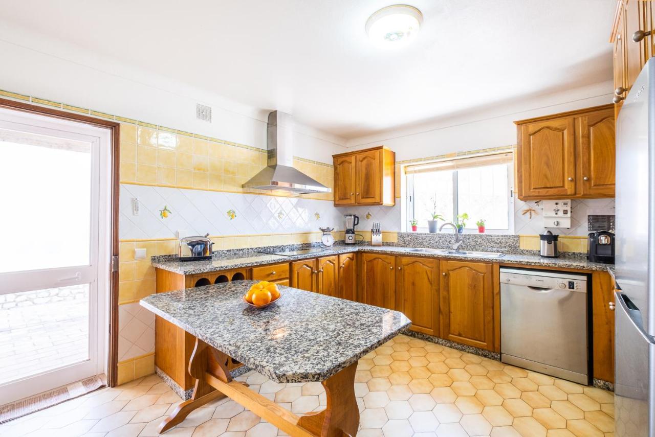 Villa Estrelicia - Pool - Free Wi-fi - New In *