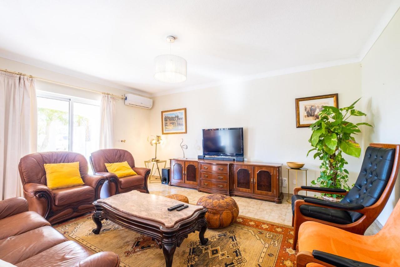 Estrelicia - Pool - Free Wi-fi - New In Villa Loule