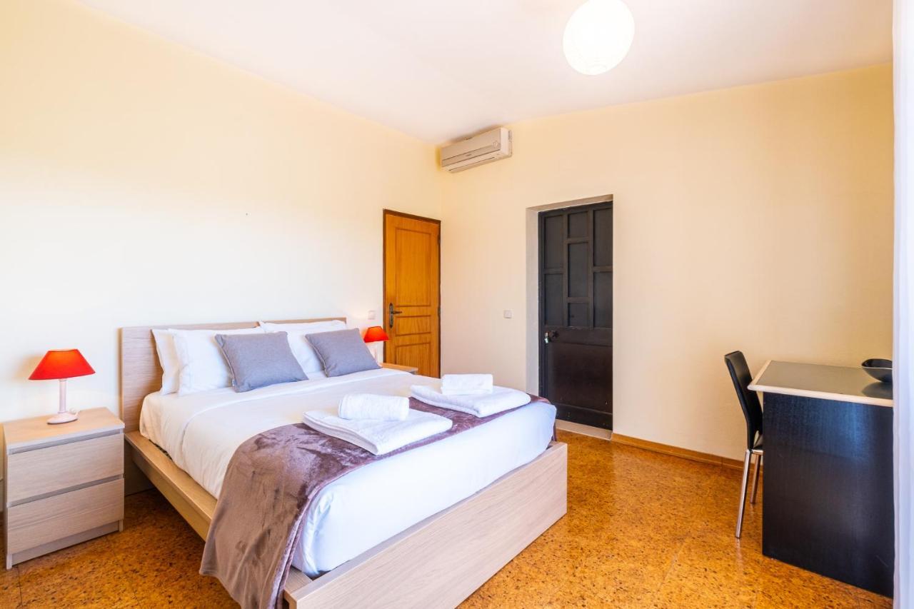 Villa Estrelicia - Pool - Free Wi-fi - New In